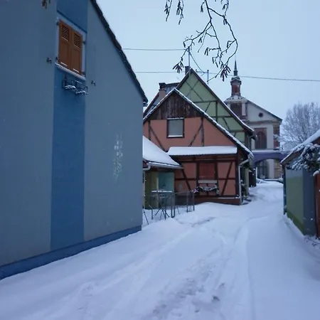 Maison Bleue Petermann Hébergement de vacances *