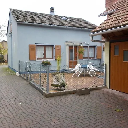 Maison Bleue Petermann Hébergement de vacances *